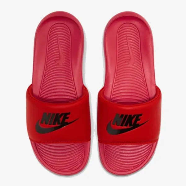 NIKE VICTORI ONE 