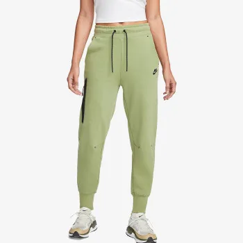 NIKE Sportswear Tech 