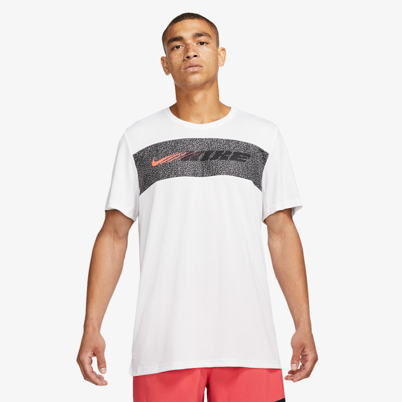 Nike Dri-FIT Superset 