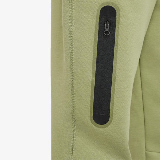 NIKE Sportswear Tech 