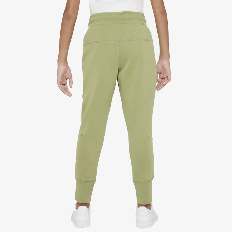 NIKE Sportswear Tech 