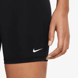 Nike Pro 365 