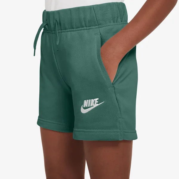 Nike Sportswear Club 