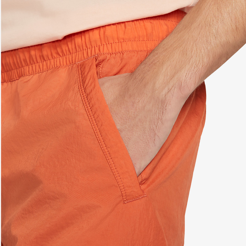 Nike Sportswear Alumni 