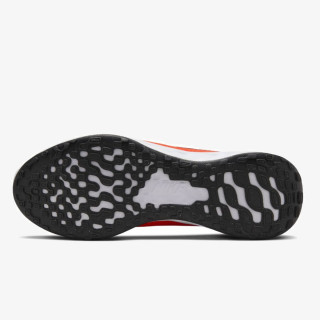NIKE Revolution 6 Next Nature 
