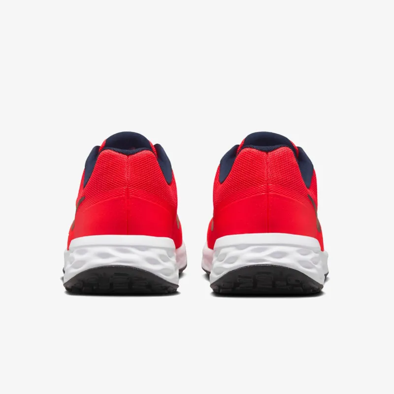 NIKE Revolution 6 Next Nature 