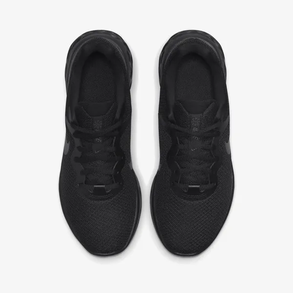 NIKE Revolution 6 