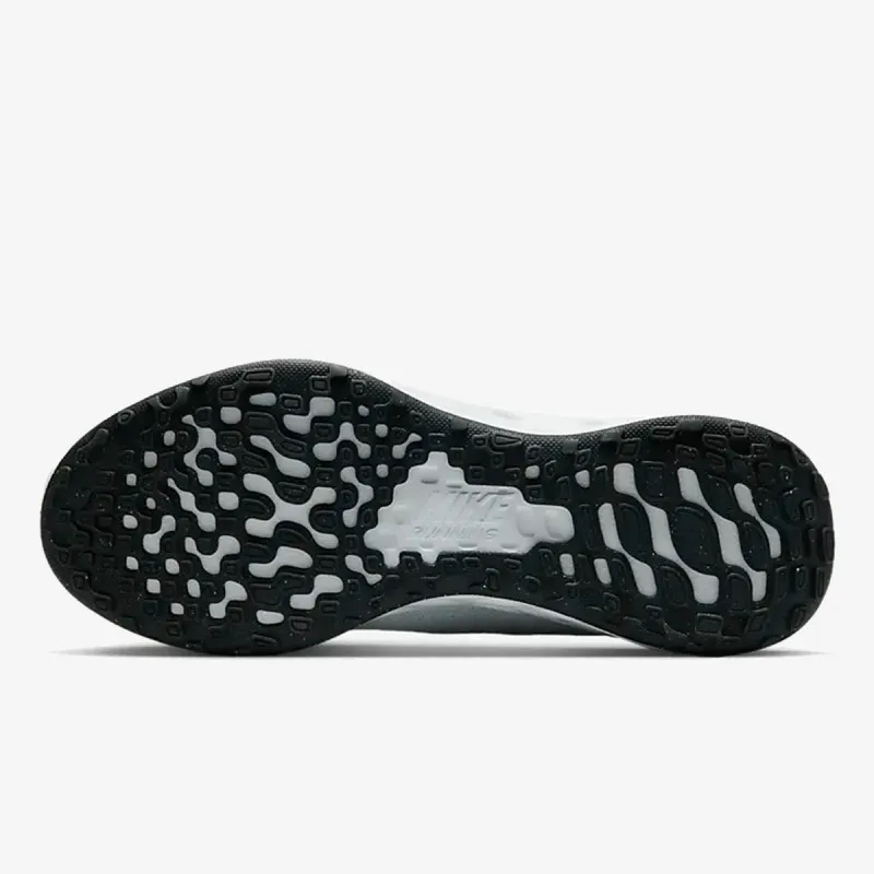 NIKE Revolution 6 Next Nature 