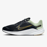 Nike Quest 5 
