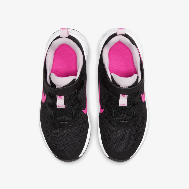 Nike Revolution 6 