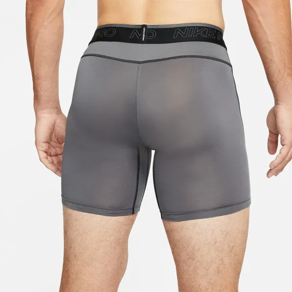 NIKE Pro 
