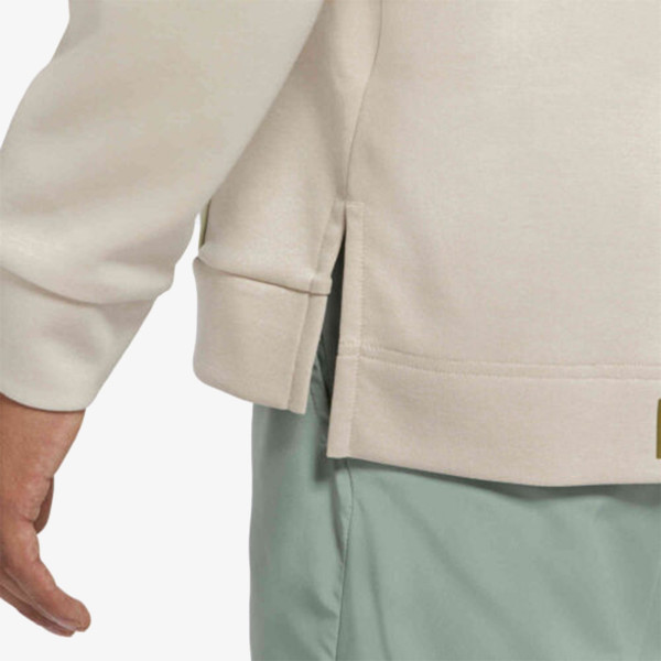 Nike Dri-FIT Fleece 