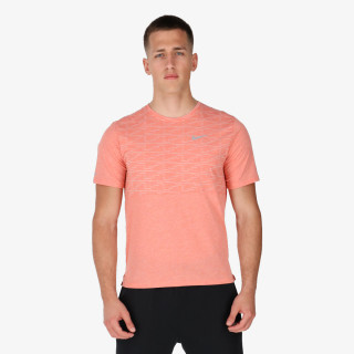 Nike Dri-FIT Run Division Miler 