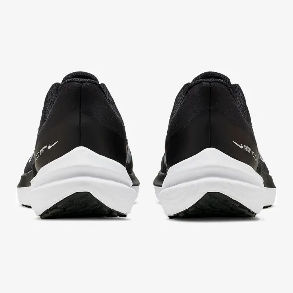 NIKE Winflo 9 