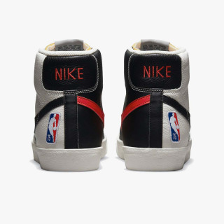 Nike BLAZER MID '77 EMB 