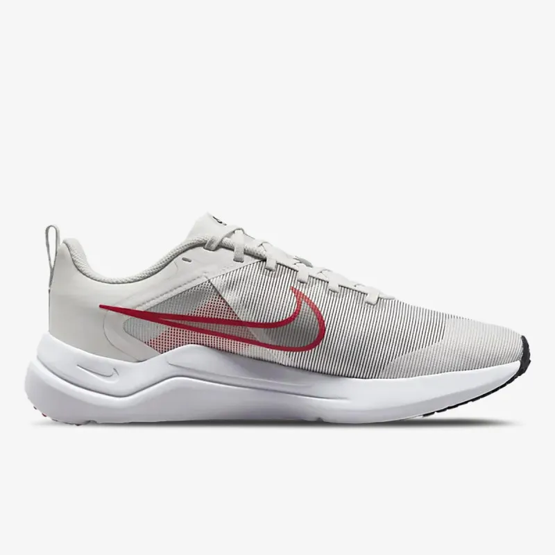 NIKE Downshifter 12 