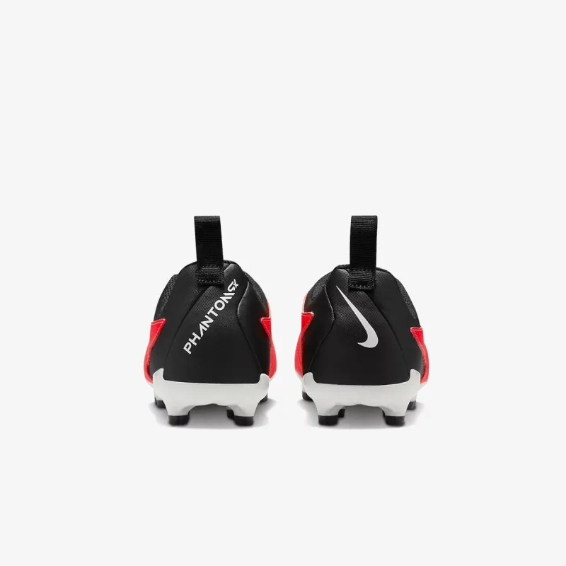 NIKE Phantom GX Academy MG 