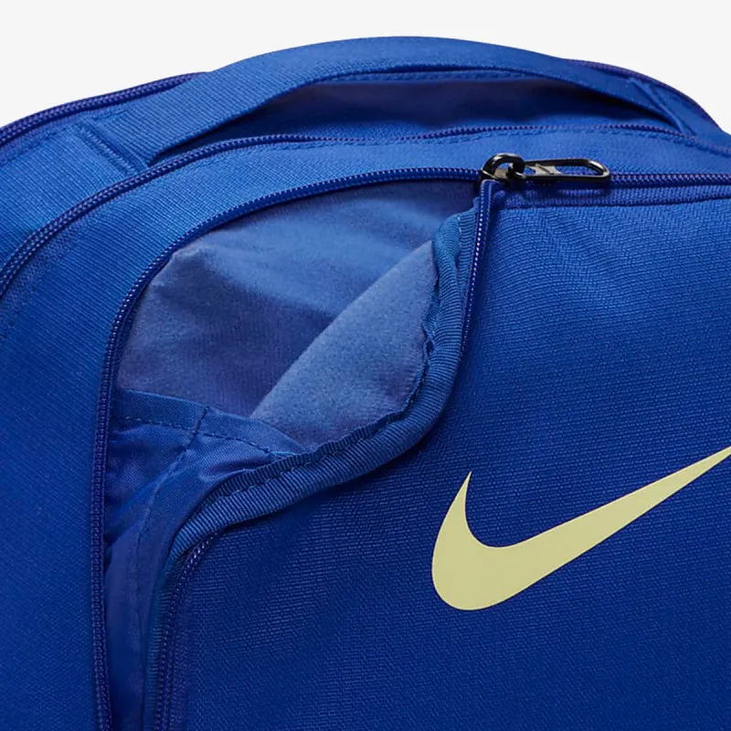 NIKE Brasilia 9.5 