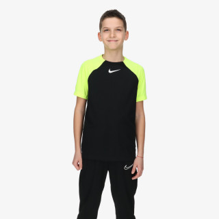 NIKE Academy Pro 
