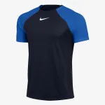 NIKE Academy Pro 