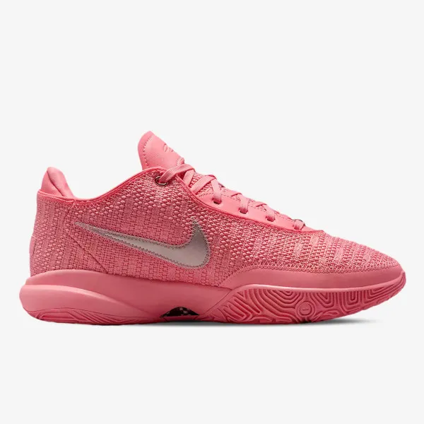 Nike LeBron XX 