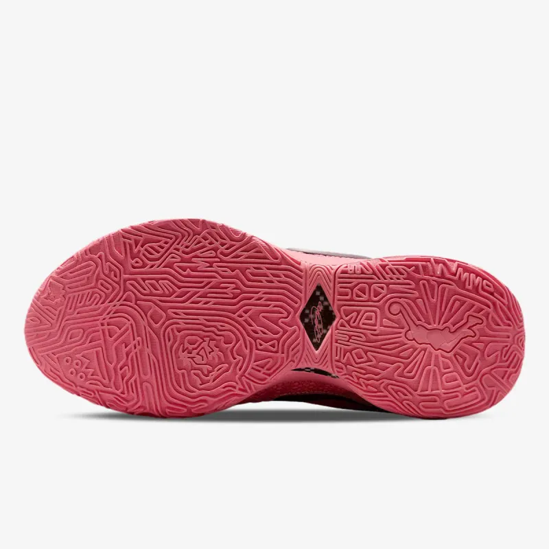 Nike LeBron XX 