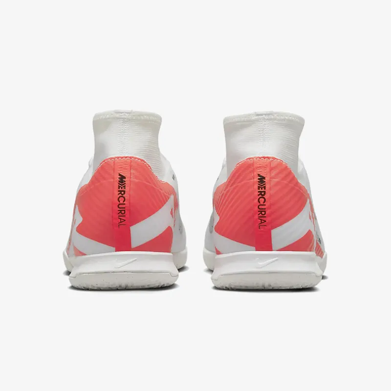 NIKE Zoom Mercurial Superfly 9 Academy IC 