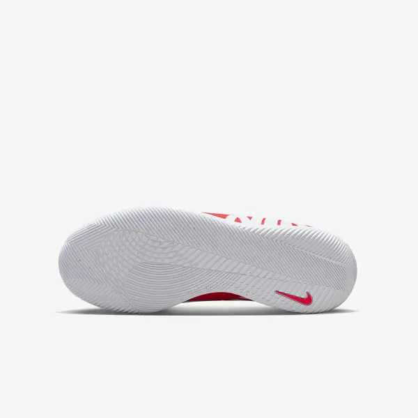 NIKE Mercurial Vapor 15 Club IC 
