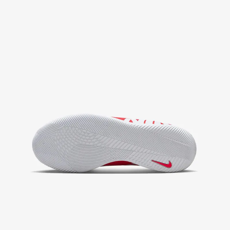NIKE Mercurial Vapor 15 Club IC 