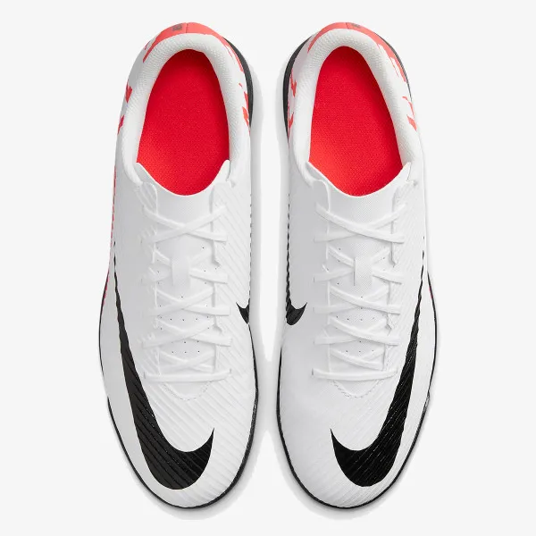 NIKE Mercurial Vapor 15 Club TF 
