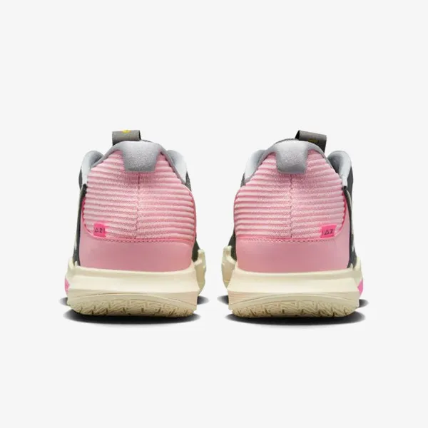NIKE Kyrie Low 5 