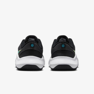 NIKE Legend Essential 3 Next Nature 