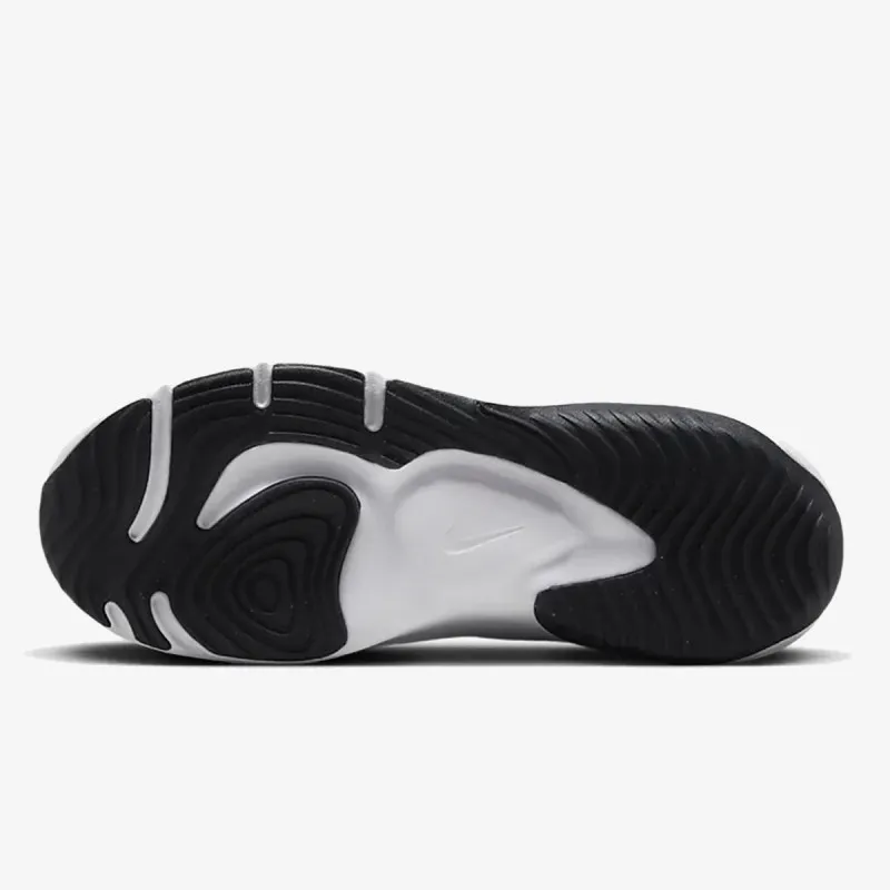 NIKE Legend Essential 3 Next Nature 