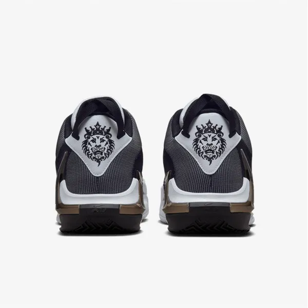 NIKE LeBron Witness 7 