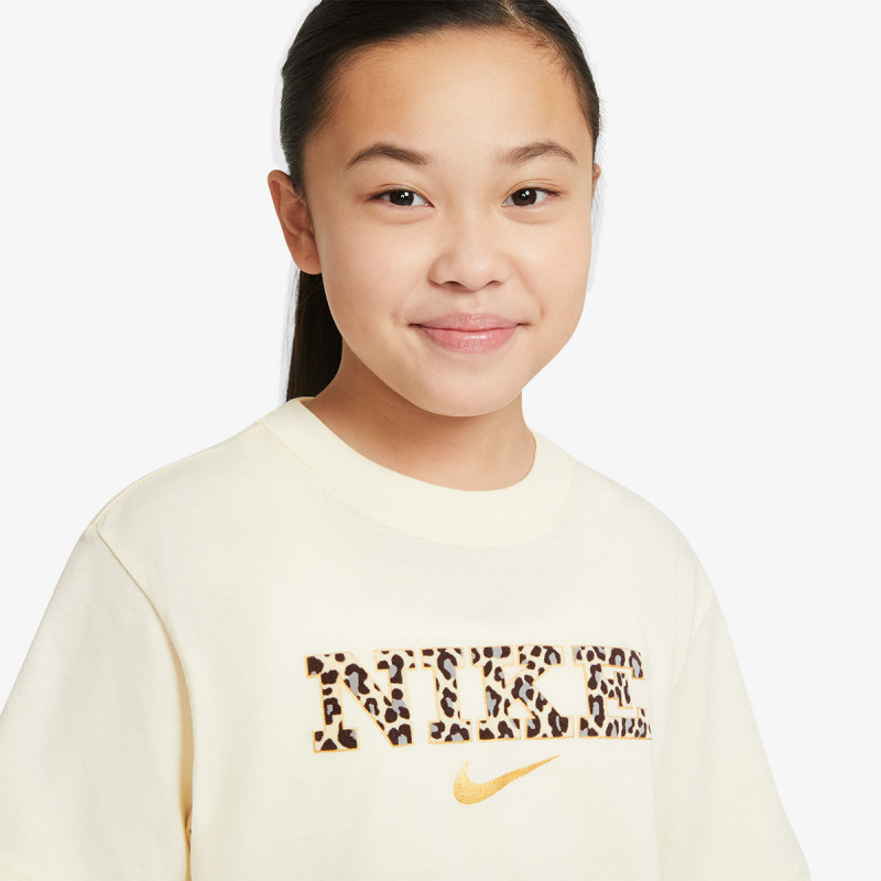 Nike Sportswear 