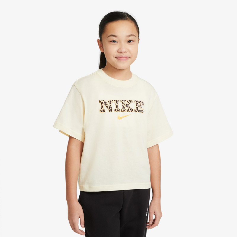 Nike Sportswear 