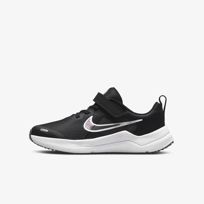 NIKE Downshifter 12 
