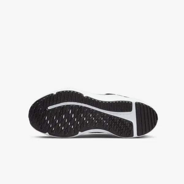 NIKE Downshifter 12 