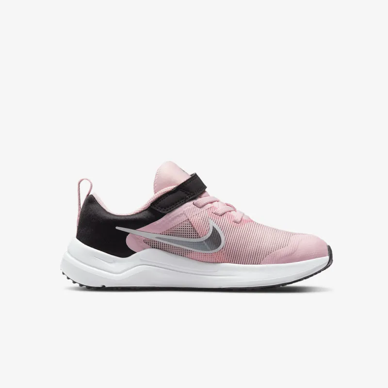 NIKE Downshifter 12 