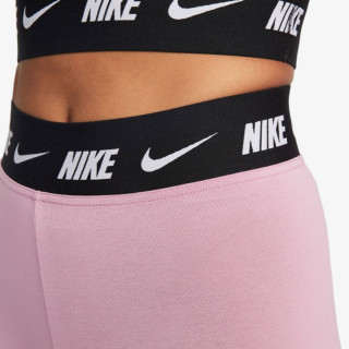 Nike Sportswear Club 