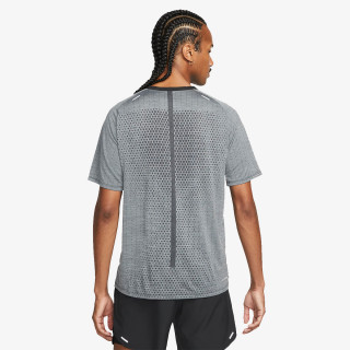 Nike M NK DFADV TECHKNIT ULTRA SS 