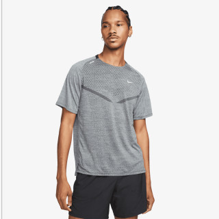 Nike M NK DFADV TECHKNIT ULTRA SS 
