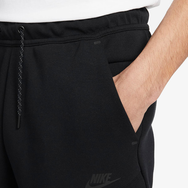 Nike Sportswear Tech Fleece 