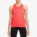 Nike Dri-FIT Advanced Run Division 