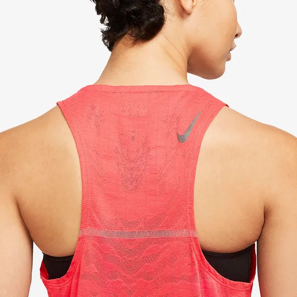 Nike Dri-FIT Advanced Run Division 