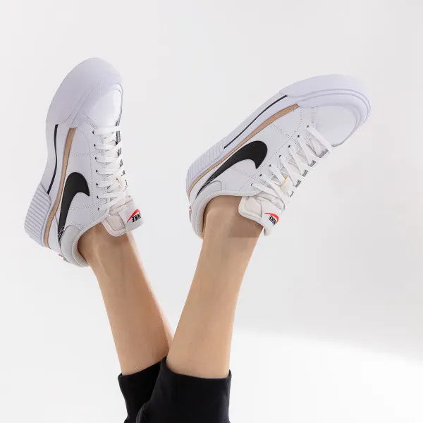 NIKE Court Legacy Lift 