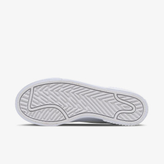 NIKE Court Legacy Lift 