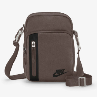 NIKE Elemental Premium 