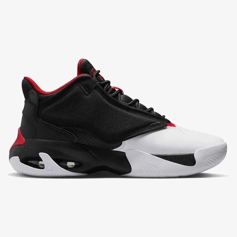 NIKE Jordan Max Aura 4 