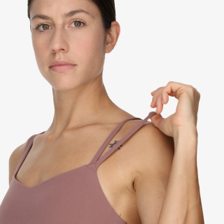 Nike Alate 